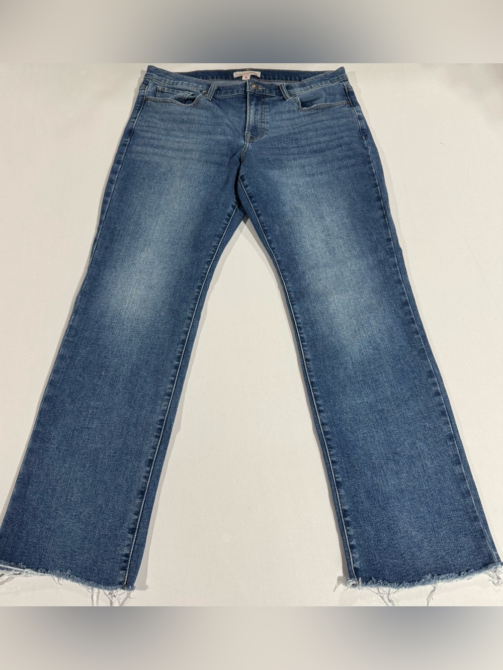 Lucky Brand Women's Blue Denim Sweet Straight Mid Rise Jeans Sz 14‎ Inseam: 30”